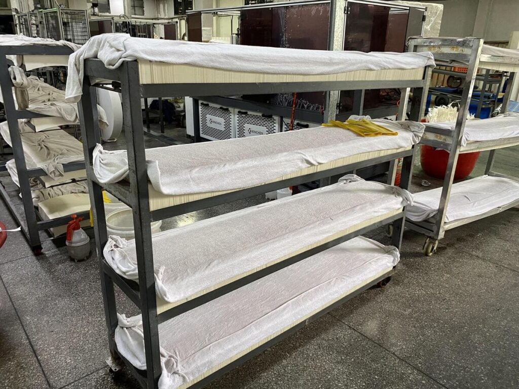 Paper cup fan sprays water